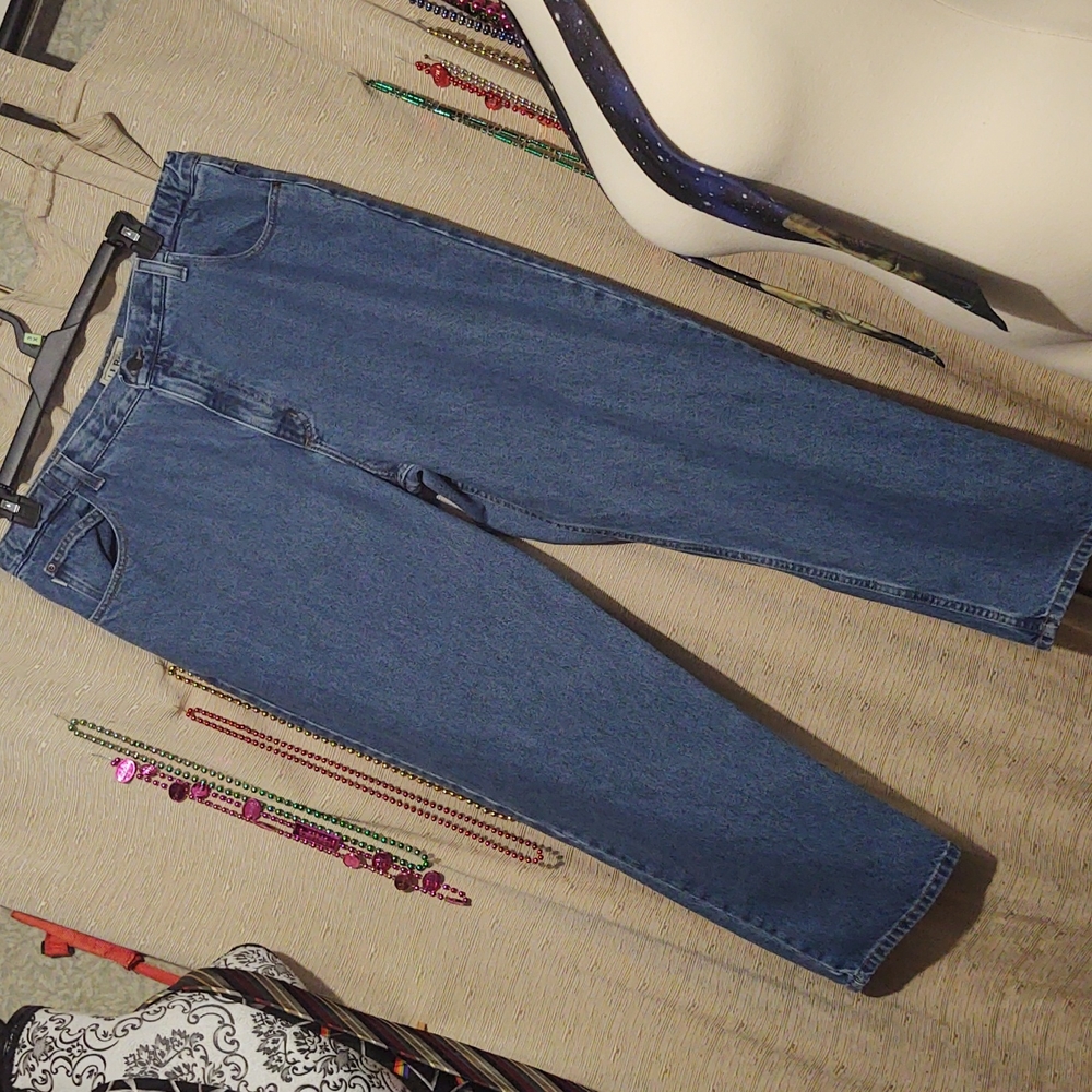 L.L. Bean Comfort Waist Relaxed Fit Jeans 40x30